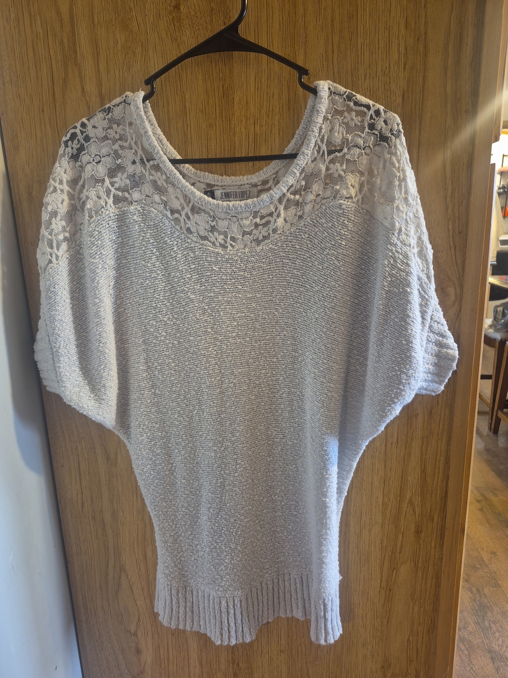 Jennifer Lopez Light Gray Lace Yoke Knit Short-Sleeve Top - Picture 3 of 4